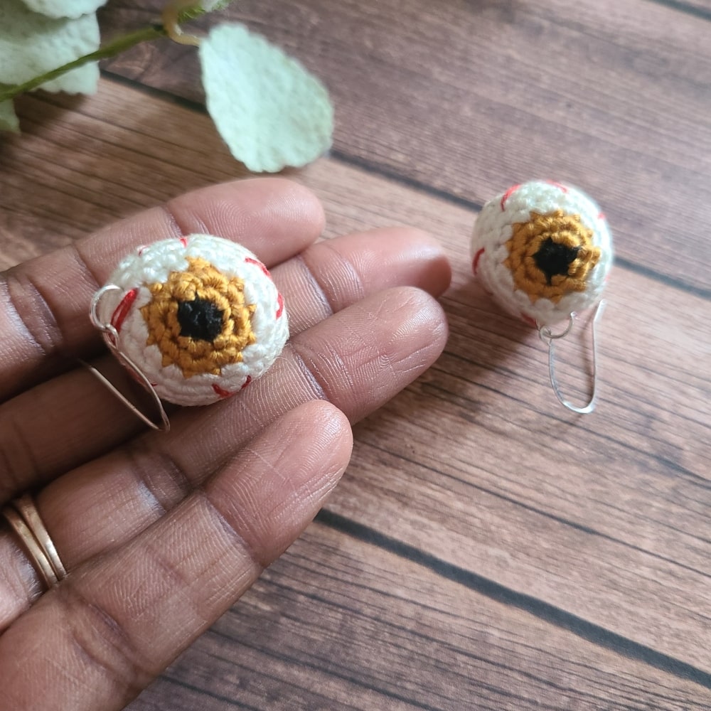 Eye Earrings | Spooky Earrings