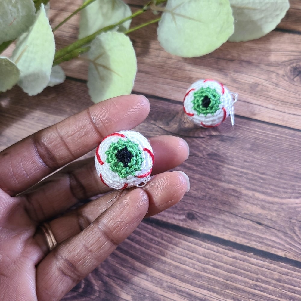Eye Earrings | Spooky Earrings